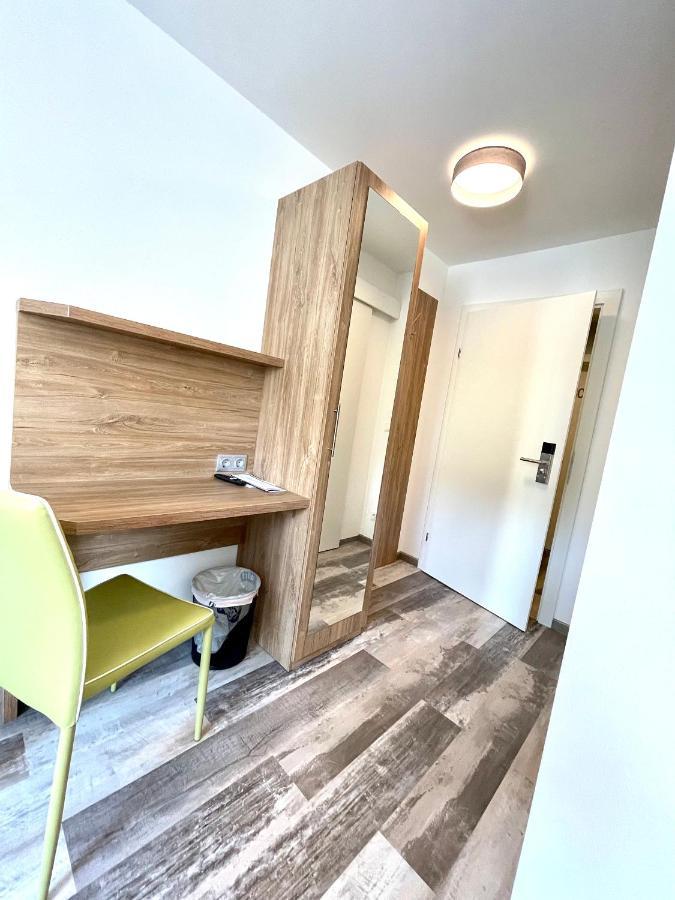 Motel Xl Lounge Traisen Ngoại thất bức ảnh