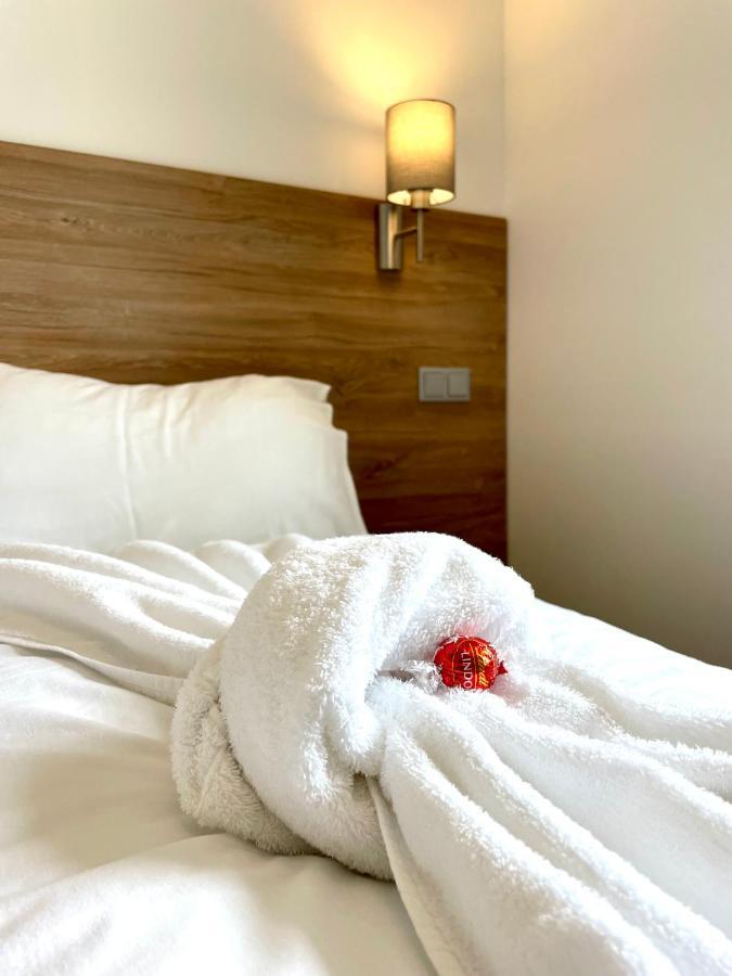 Motel Xl Lounge Traisen Ngoại thất bức ảnh